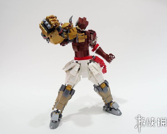 乐高忠粉玩家积木打造《守望先锋》末日铁拳、大锤(图3)