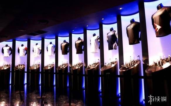 《LOL》S8入围赛场馆 环形观众席、大龙雕像超霸气(图3)