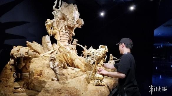 《LOL》S8入围赛场馆 环形观众席、大龙雕像超霸气(图5)