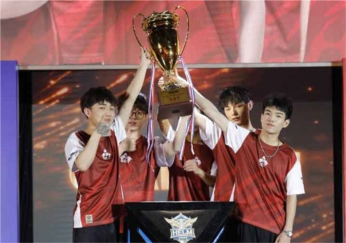 线下夺冠共创辉煌《英魂之刃》双端电竞赛事圆满收官(图4)