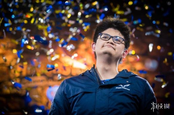 《炉石传说》世界锦标赛台湾玩家夺冠 奖金160万！(图1)