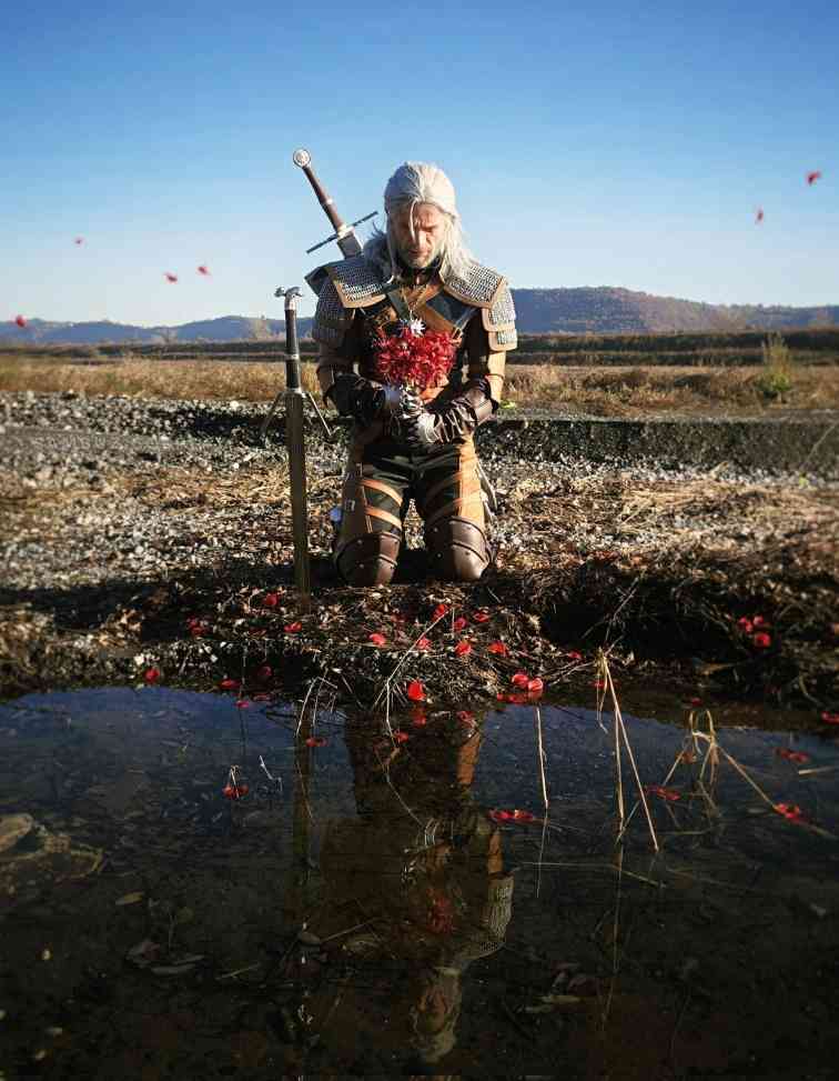 皮衣配圣诞帽！意大利Coser演绎《鬼泣5》圣诞但丁(图14)