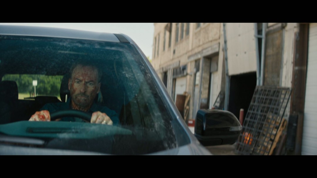 高口碑动作片《小人物》续集《小人物2》中文预告(图11)