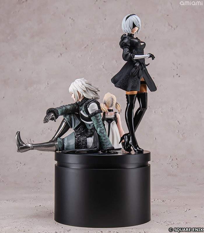 两大主角齐聚一堂！ SE发布《尼尔》系列15周年纪念典藏套装(图2)