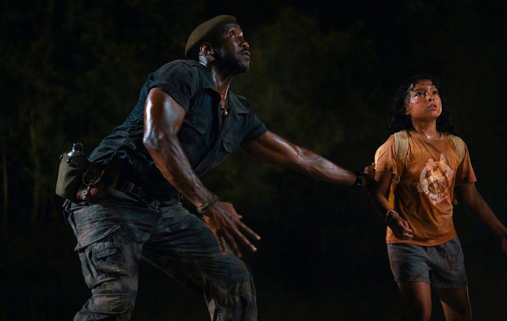 《侏罗纪世界4》曝剧照 寡姐、乔贝贝生死一线！(图5)