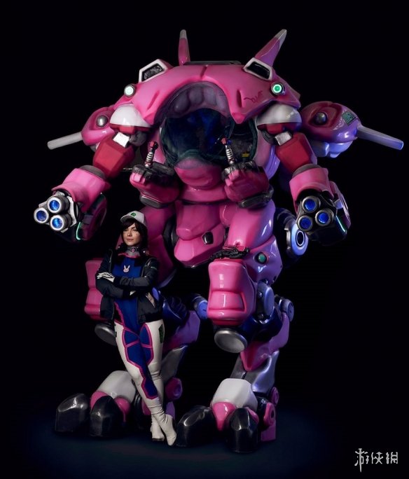 毛妹1：1机甲COS《守望先锋》D.Va 炮筒也能转起来(图4)