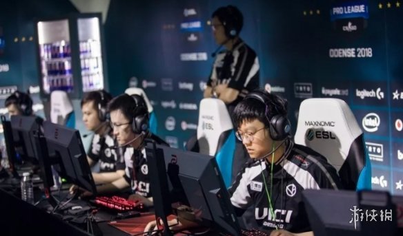 《CSGO》Major今晚开打 两支中国战队携手登场！(图4)