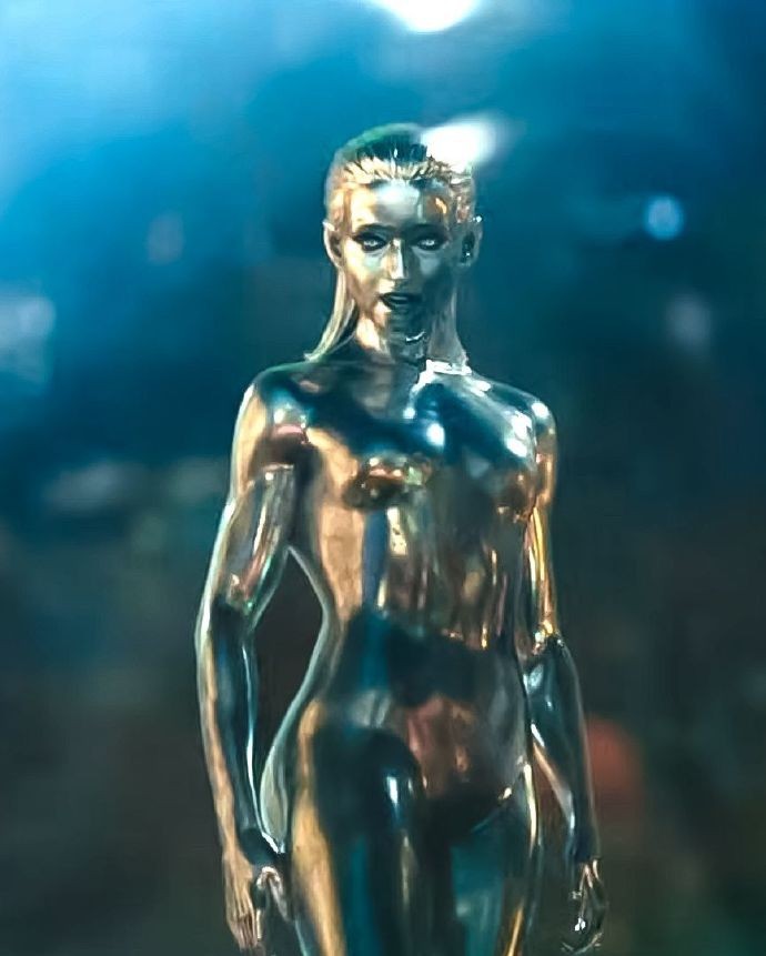 《神奇四侠：初露锋芒》全新预告 女版银影侠登场(图4)