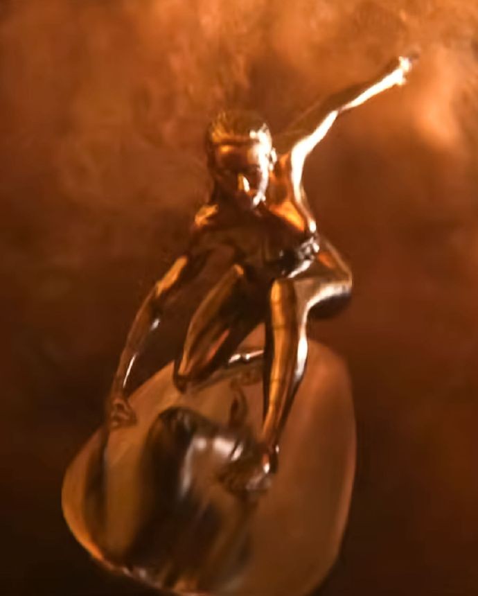 《神奇四侠：初露锋芒》全新预告 女版银影侠登场(图6)