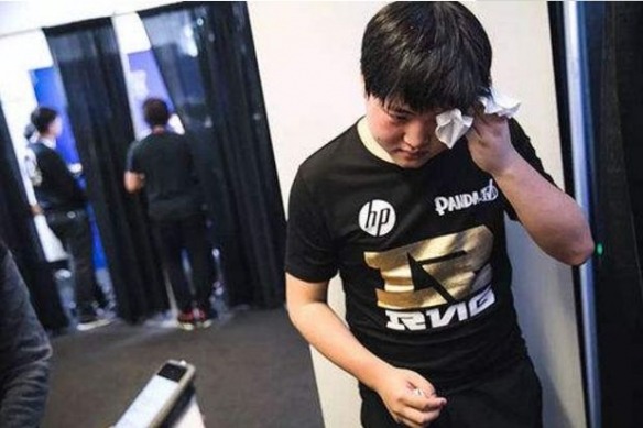 福布斯：《英雄联盟》UZI是中国电竞第一流量担当(图4)