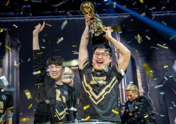 福布斯：《英雄联盟》UZI是中国电竞第一流量担当(图3)