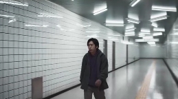 《8号出口》真人电影新预告 8月29日上映(图5)