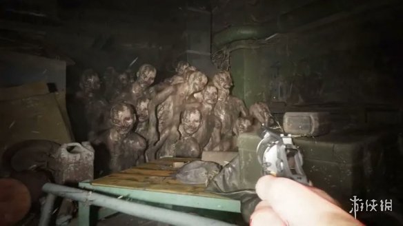 TeamClout恐怖新作《ILL》发新截图：真实到不敢细看(图5)