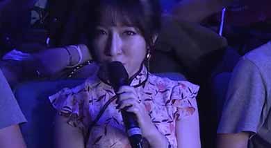 Ti9：女主持小鸽现场问答惹观众羞涩 旗袍性感撩人 - Tanyitan情报局