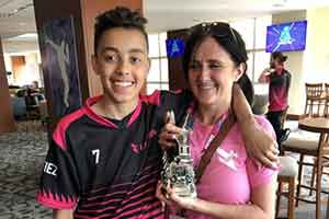 妈妈再也不阻挠我玩游戏了 英少年《堡垒之