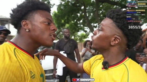 神级撞脸！甲亢哥非洲直播时偶遇“高仿版甲亢哥”(图1)