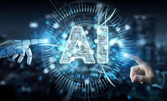 白岩松：AI对劳动市场有潜在取代风险 社会需提前预警(图2)