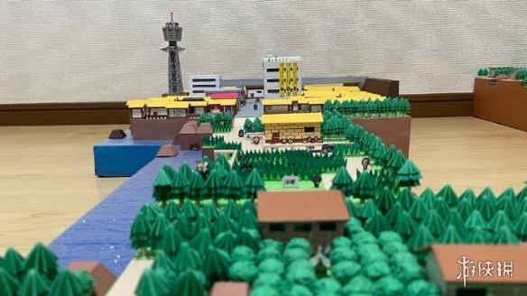 大神手搓《宝可梦》第二世代城都地区微缩立体地图(图4)