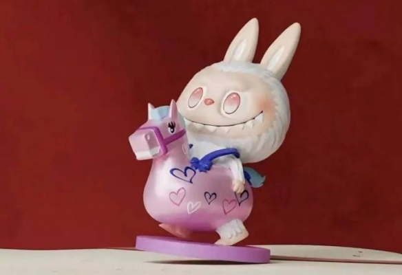 泡泡玛特新品“马力全开”1分钟售罄 二手价格大幅缩水 - Tanyitan情报局