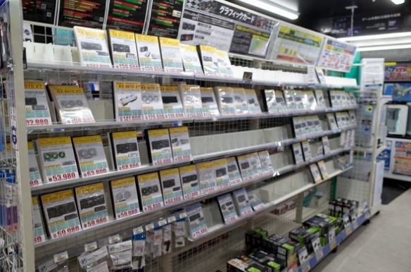 5060 Ti一到货就被抢光 高端显卡更难买！零售商限购 - Tanyitan情报局