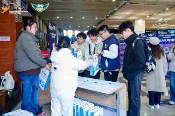 【以梦为刃·竞启新程】 2025年上海市校园电竞精英训练营圆满落幕(图2)