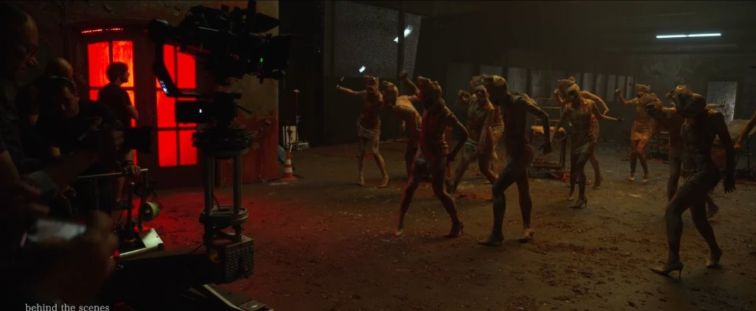 《重返寂静岭》团队展示怪物制作内幕 多用真人少用特效(图3) 《重返寂静岭》团队展示怪物制作内幕 多用真人少用特效(图3)