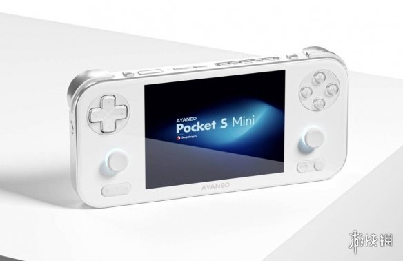 经典比例回归！绫音 Pocket S Mini 复古掌机正式发布(图2)