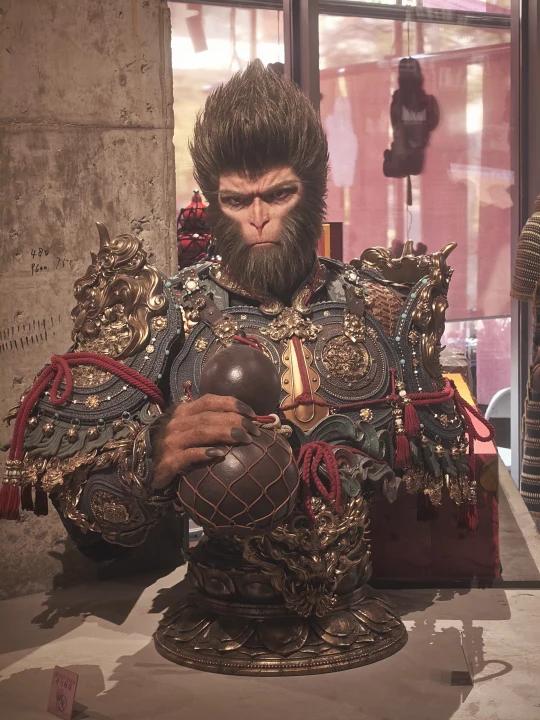 杭州“黑马会”庙会:黑神话IP与传统年俗的创意碰撞(图2) 杭州“黑马会”庙会:黑神话IP与传统年俗的创意碰撞(图2)