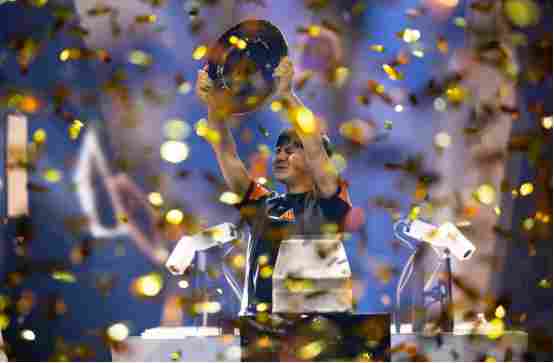 纯粹的格斗“游戏家”:曾卓君,那个永远不曾下机的“小孩”(图1) 纯粹的格斗“游戏家”:曾卓君,那个永远不曾下机的“小孩”(图1)