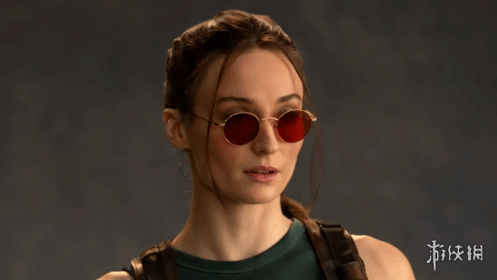 《古墓丽影》劳拉配音现身《古墓丽影》真人剧片场!(图2) 《古墓丽影》劳拉配音现身《古墓丽影》真人剧片场!(图2)