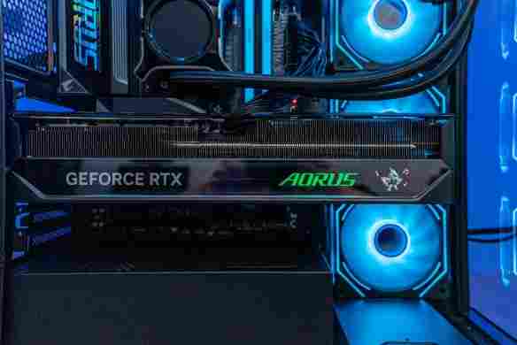 《明日方舟:终末地》满帧畅游！技嘉全家桶开荒实录(图15)