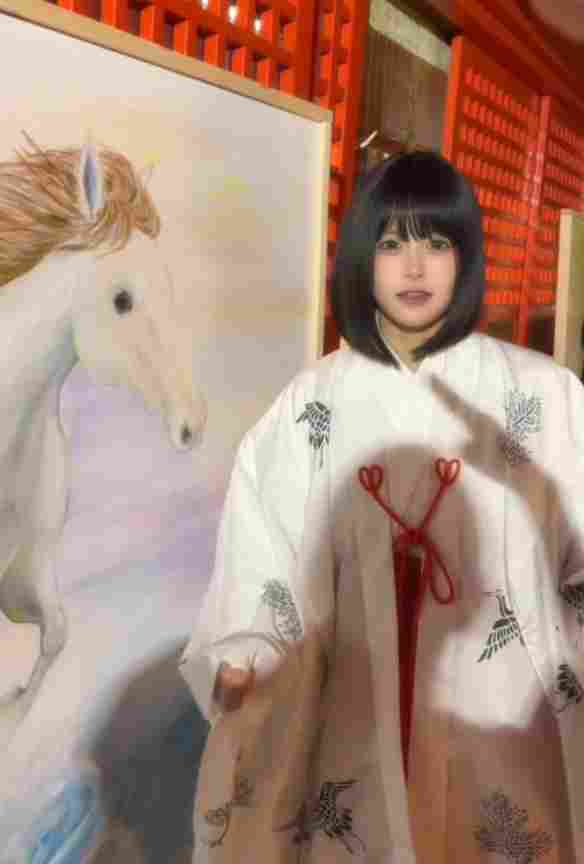 《寂静岭f》咲子脸模美照：超可爱的巫女小姐姐！(图2)