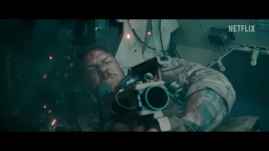 Netflix《战争机器》电影曝预告 《侠探杰克》男星主演(图13)