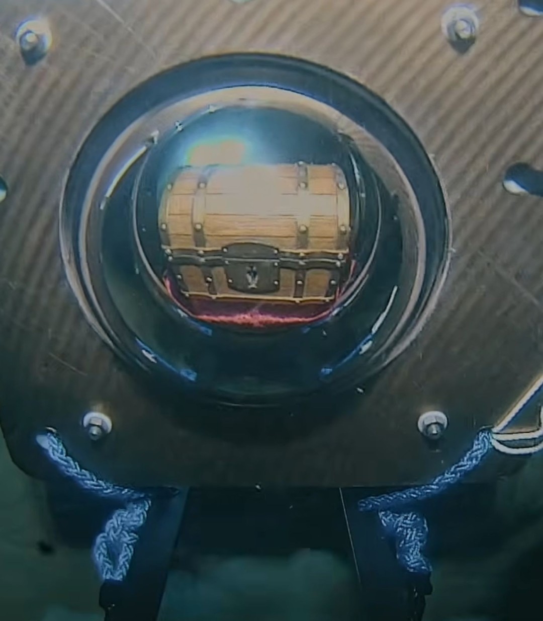 《海贼王》大结局投放海域被找出！甲亢哥准备出海寻找(图1)