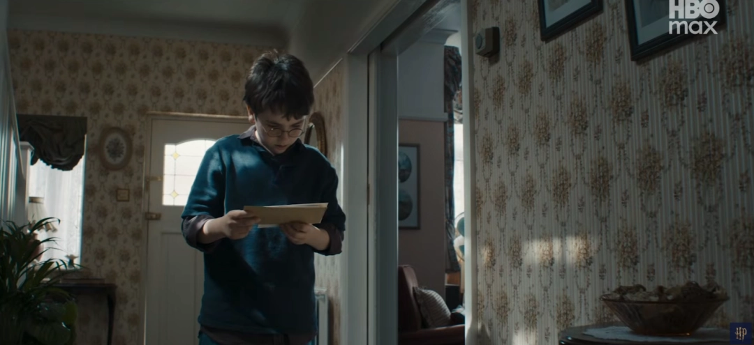 剧版《哈利波特》首支预告公布!定档2026年圣诞节(图1) 剧版《哈利波特》首支预告公布!定档2026年圣诞节(图1)