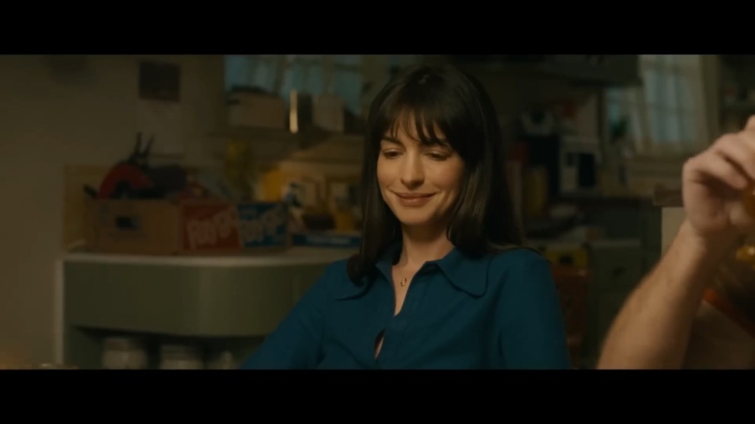 《逃出绝命街》前导预告 安妮·海瑟薇+麦克格雷主演(图4)