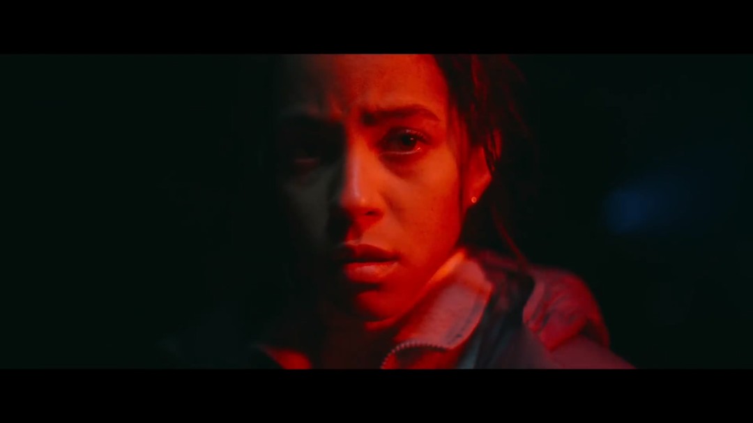 胆子小别看！《验尸官》导演恐怖新片《鬼上车》首曝预告(图25)